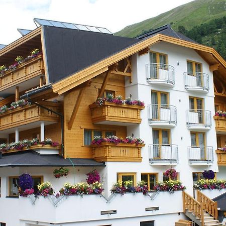 Haus Bergkristall Bed & Breakfast Obergurgl Ngoại thất bức ảnh